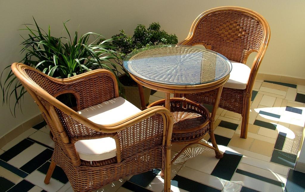 Golden Dragon Hotel Bishkek Exterior foto